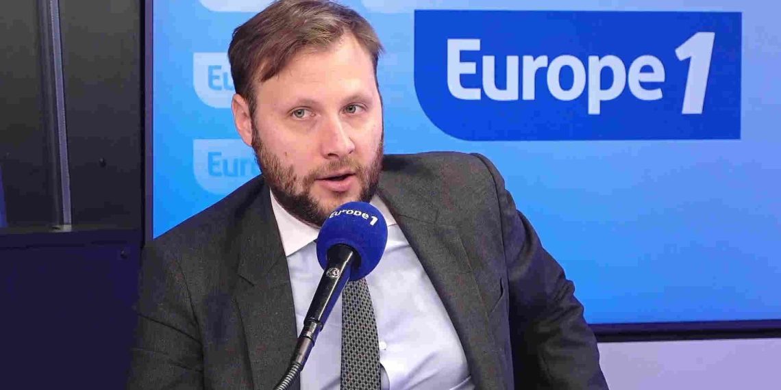 «On avait les enclaves islamistes, maintenant on a les enclaves des narcotrafiquants», assure Alexandre Devecchio