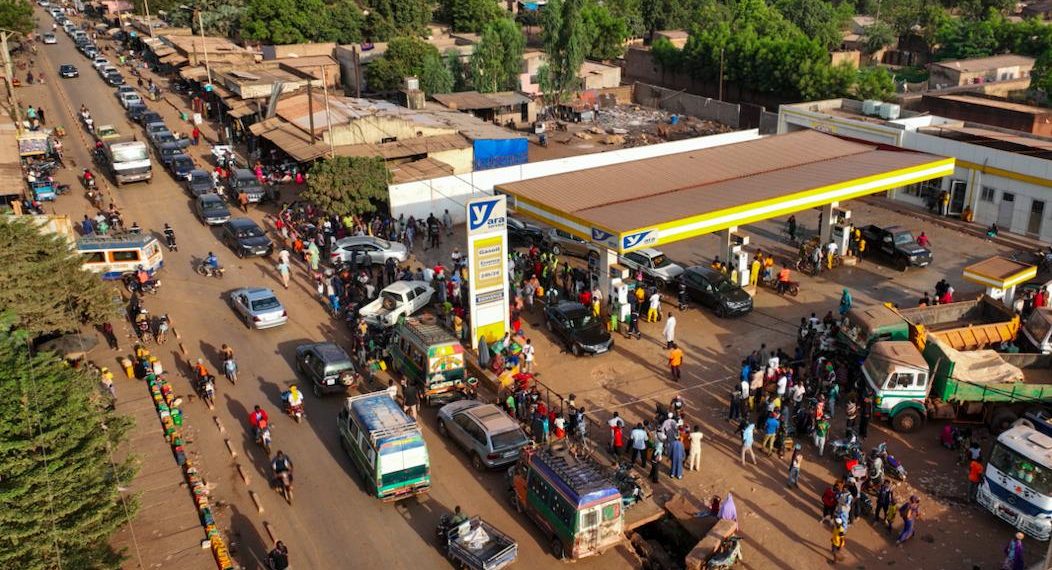 «Un échec total de la junte malienne» : les djihadistes menacent de s’emparer de Bamako