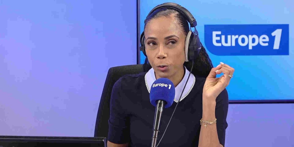 «Pour moi c’est une évidence, qui dit police dit armement», assure le maire PS de Noisiel, Mathieu Viskovic