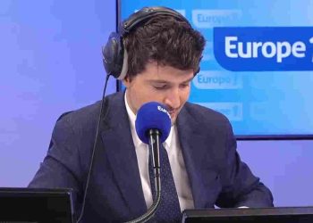 Sketch sur Radio Nova qui compare la police et Daech : «On s’est sentis salis avec mes collègues, c’est 5 minutes de vomi anti-flic», lâche Jean-Christophe Couvy