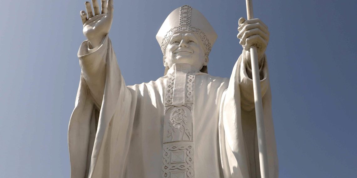 Le Pérou rend hommage à Léon XIV, la Légion étrangère au Puy du Fou.… Les bonnes nouvelles de la semaine