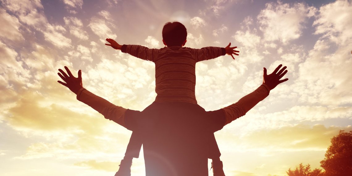 «Au-delà des apparences» de Brice Teinturier : radioscopie d’une France qui résiste au pessimisme ambiant