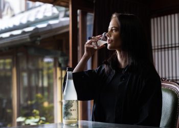 «Je suis fascinée depuis longtemps par le Japon» : Eva Green dévoile son saké artisanal, Seiun