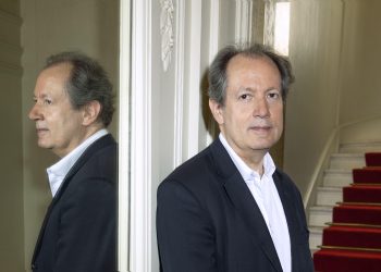 Soldats, amitié et foi : le nouveau recueil de nouvelles de Jean-René Van der Plaetsen