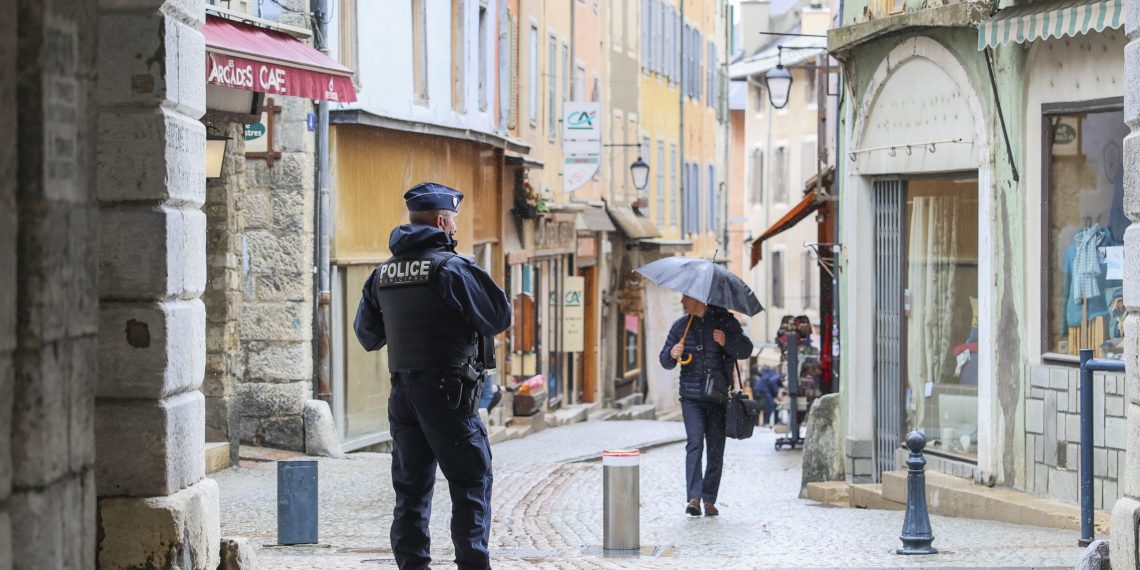 Sécurité : comment les maires renforcent leurs villes face à la délinquance