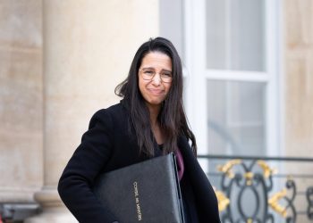 Nouvelle-Calédonie : Naïma Moutchou mise sur une «consultation citoyenne» pour sortir de l’impasse