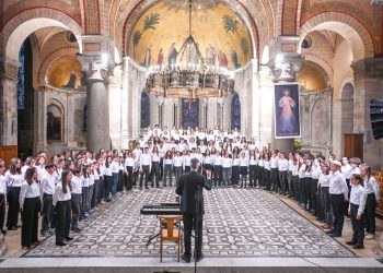 Notre-Dame de Paris : 500 choristes venus de toute la France pour une messe unique