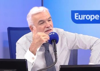 Mort de Mathis à Lille : «Si Europe 1 et CNews n’existent pas, personne n’en parle», fustige Pascal Praud