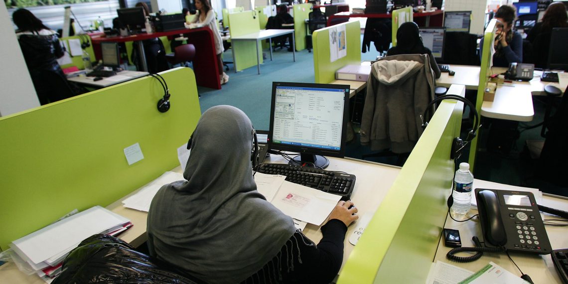 «Le phénomène ne cesse de gagner du terrain» : le grand tabou de l’islam en entreprise