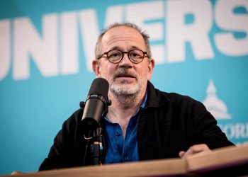 France Inter : les salariés volent au secours de Thomas Legrand après la polémique avec Patrick Cohen et le PS