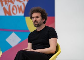 La pollution, pire que le terrorisme islamiste ? La comparaison du militant écologiste Cyril Dion suscite un tollé