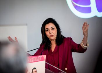 Municipales 2026 : Sophia Chikirou se lance dans la course à la mairie de Paris