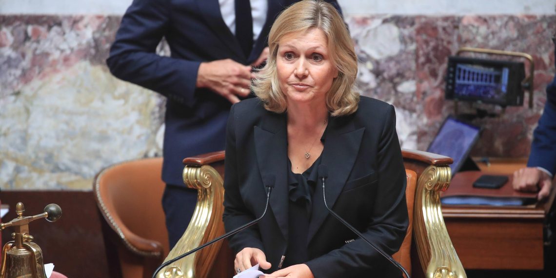 Assemblée nationale : Braun-Pivet demande aux députés d’arrêter de «stigmatiser» leurs collègues absents