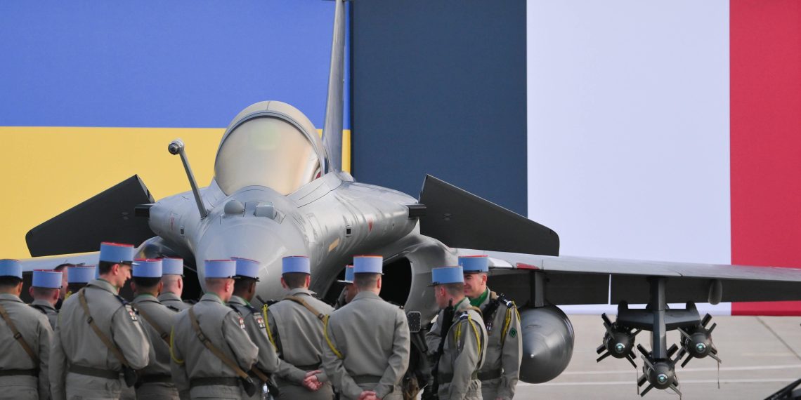 Rafale : pourquoi l’Ukraine se tourne vers l’avion de chasse français ?