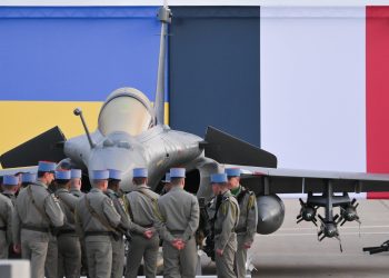 Rafale : pourquoi l’Ukraine se tourne vers l’avion de chasse français ?