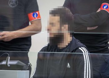 «Démarche perverse» : le directeur de Charlie Hebdo opposé à la justice restaurative prônée par Abdeslam