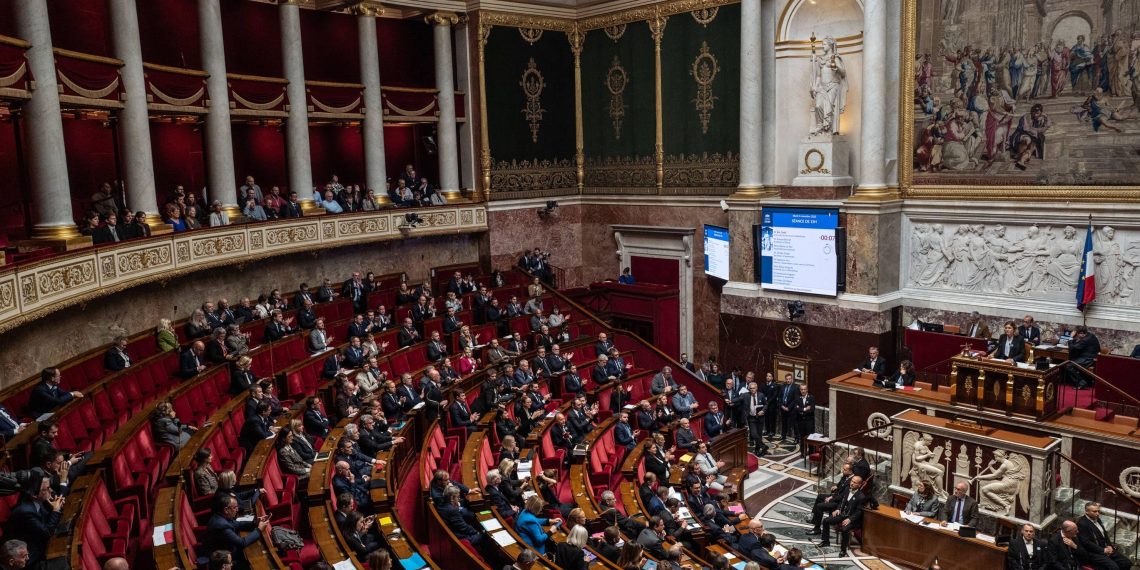 «Provocation islamiste» : des députés dénoncent la présence de fillettes voilées dans l’hémicycle
