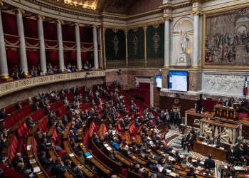 «Provocation islamiste» : des députés dénoncent la présence de fillettes voilées dans l’hémicycle